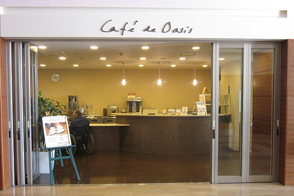 オアシスMSC　オリジナルカフェ