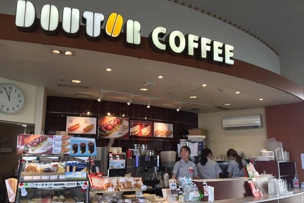 オアシス 店舗事業 カフェ